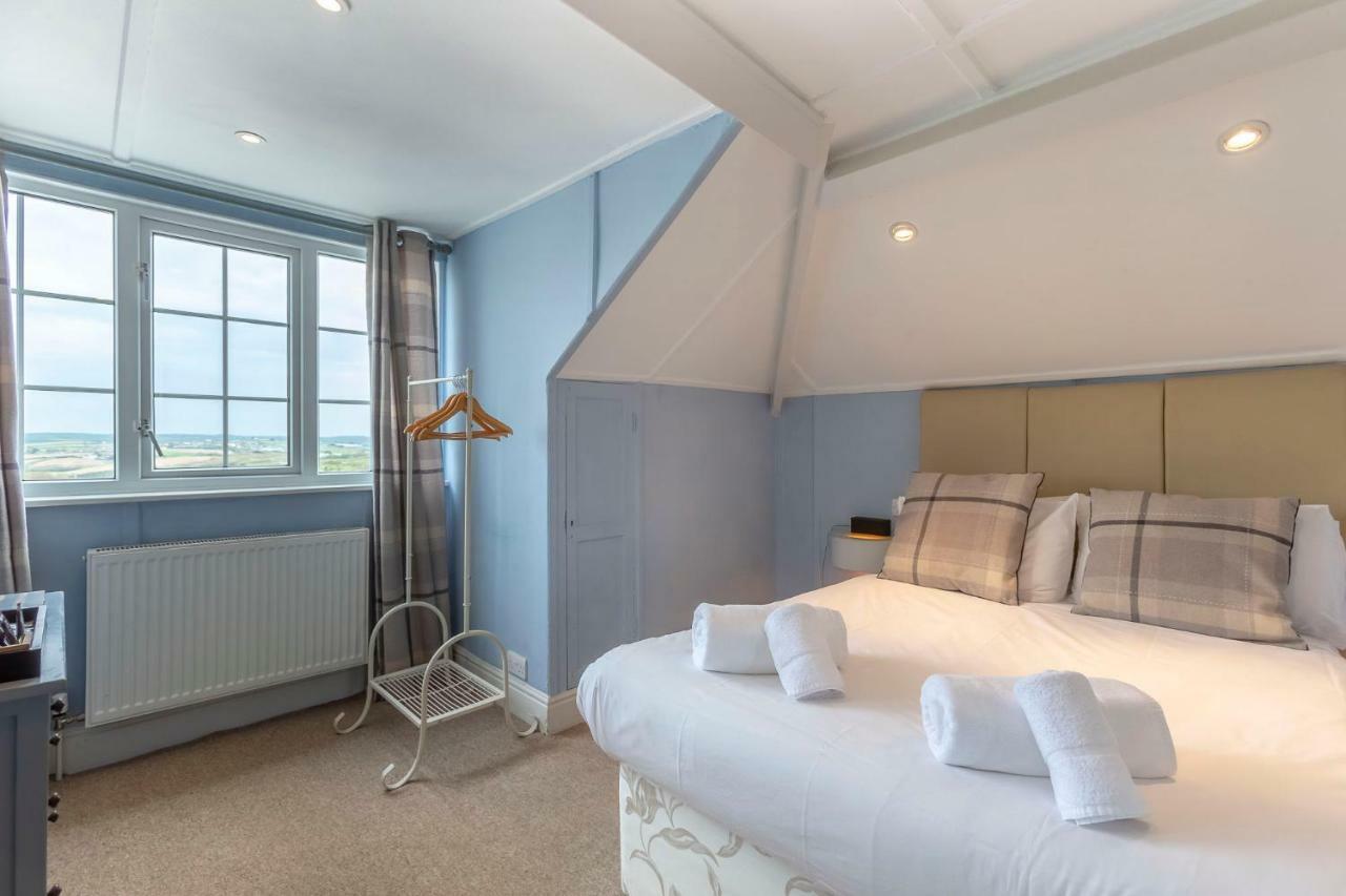 Hotel Elements à Bude Extérieur photo